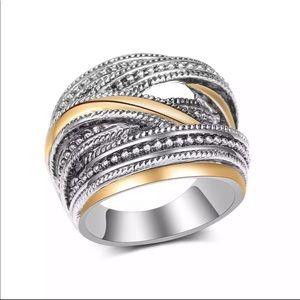 New Women’s 925 Silver multilayered Ring